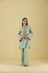 Zuri Kashmiri Kurta Set