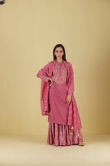 Zuri Straight Suit Set