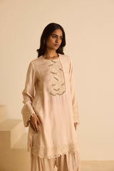 Sukoon Peachy Beige Kashmiri Kurta with Dupatta