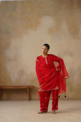 Noor Red Kashmiri Kurta Set with Dupatta
