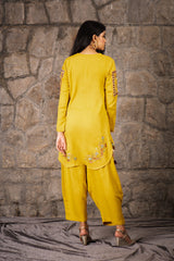 Jashn Kashmiri Kurta Set- RTS