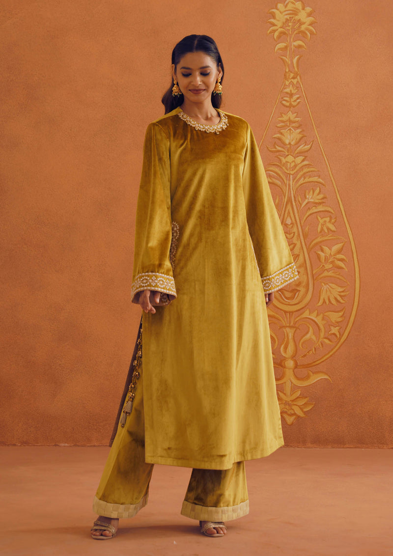 Zeba Mustard Straight Suit Set with Dupatta