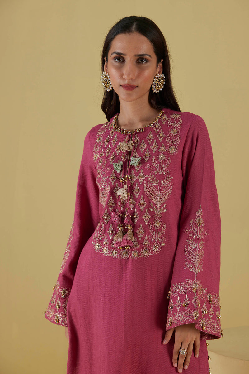 Zuri Kashmiri Kurta Set