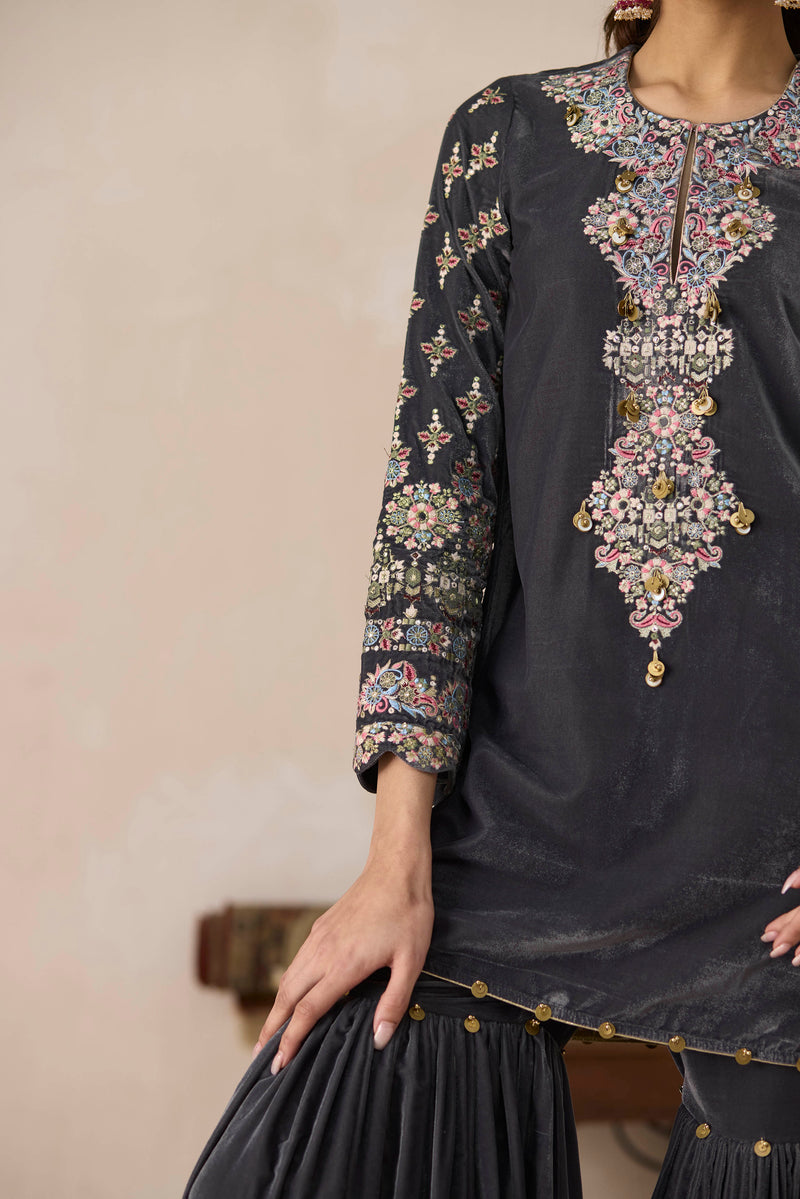 Khuabni Short Shirt with Garara