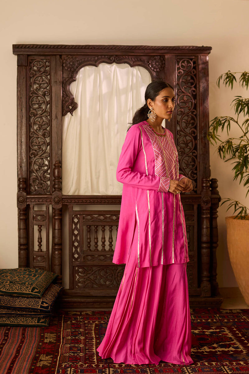 Leher Hot Pink Short Shirt Sharara Set