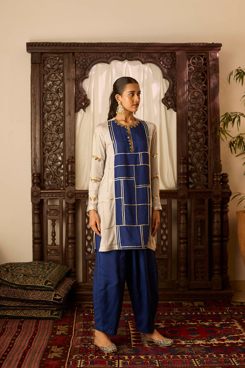 Leher Navy Blue Grey Kashmiri Kurta Set