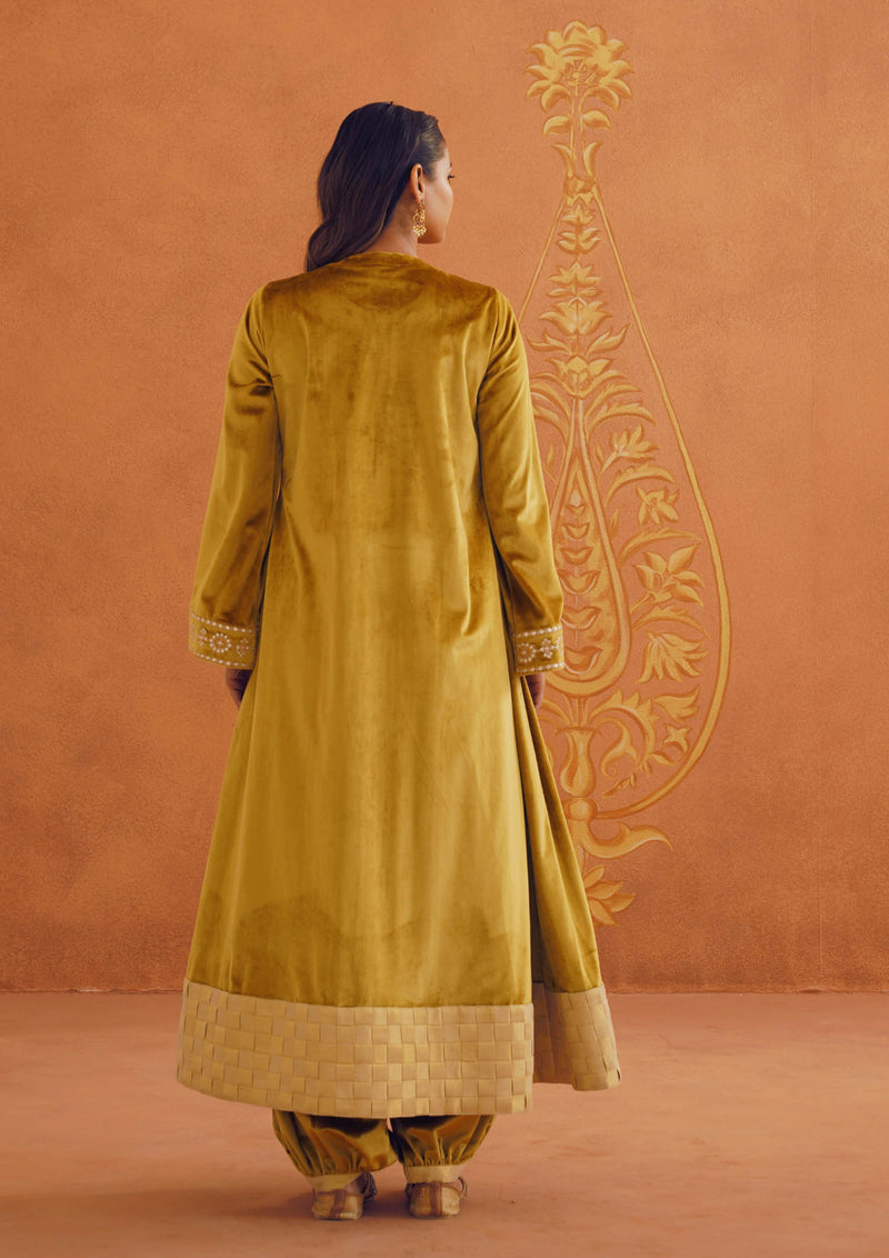 Zeba Mustard Sidegather Suit Set with Dupatta