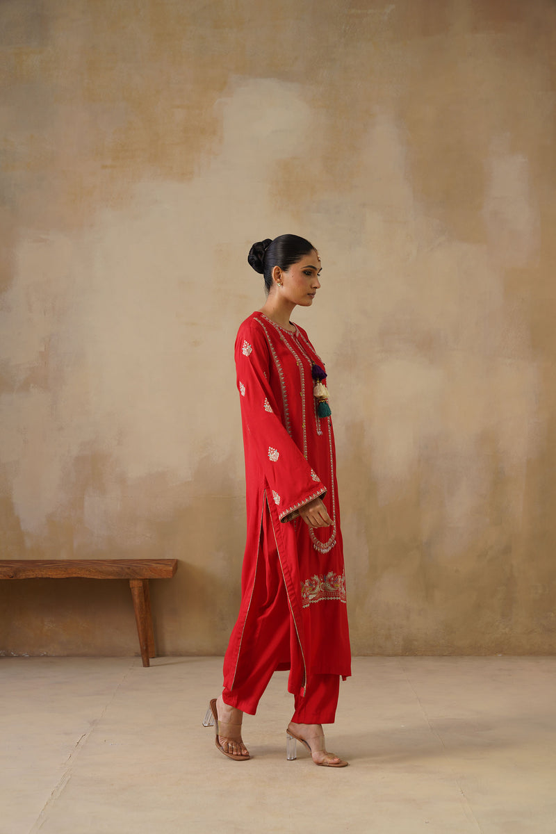 Noor Red Straight Suit Set with Dupatta