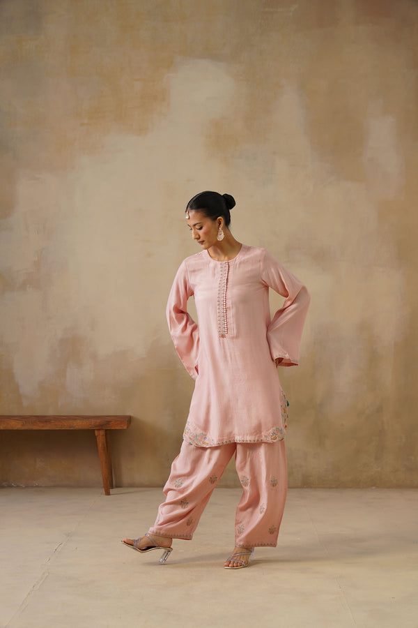 Noor Pink Kashmiri Kurta Set with Dupatta