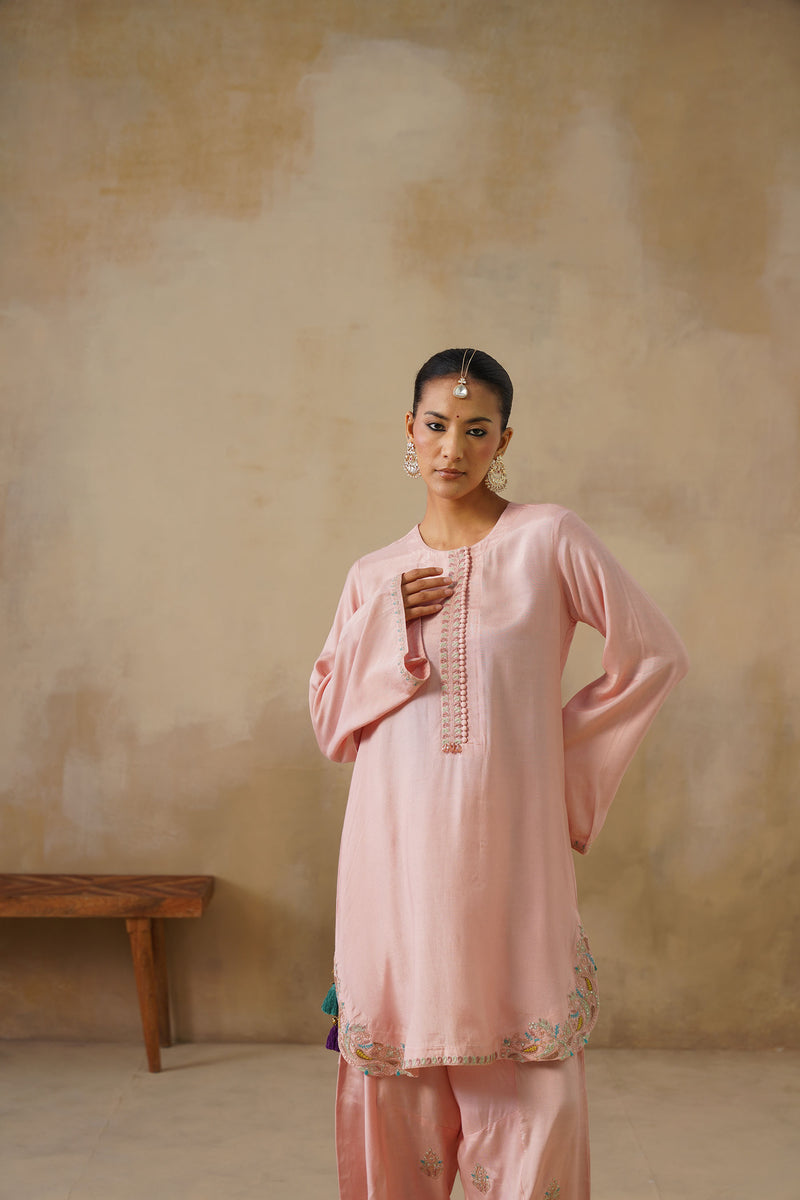Noor Pink Kashmiri Kurta Set with Dupatta