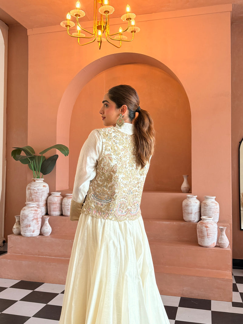 Zyra Off White Waistcoat Suit Set with Dupatta