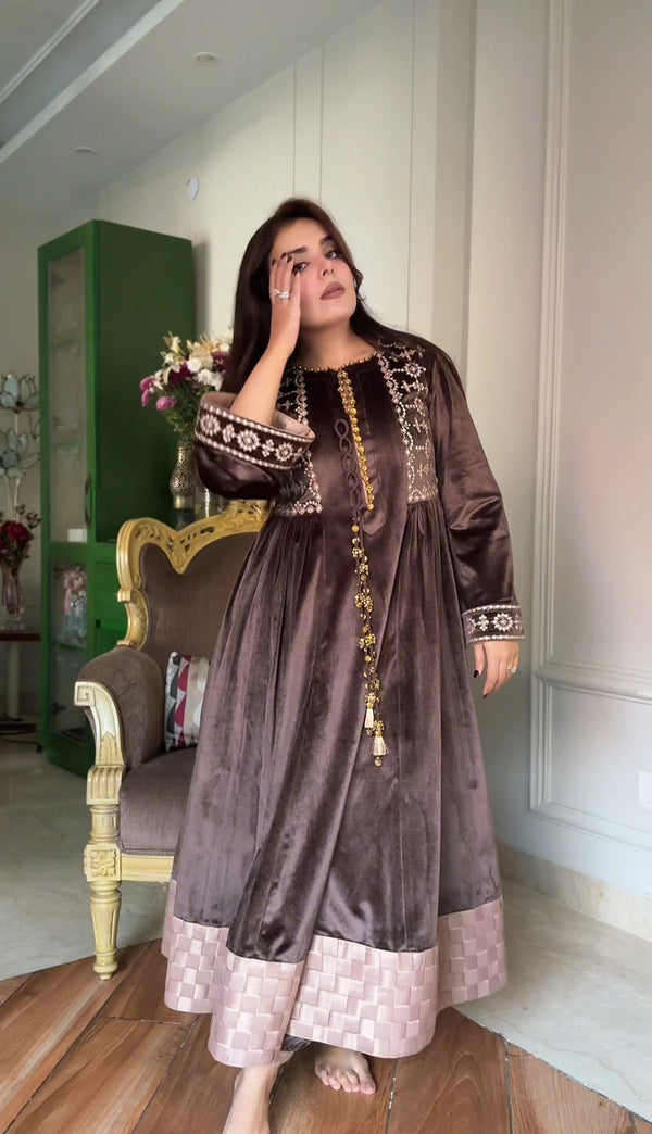 Zeba Brown Sidegather Suit Set With Dupatta