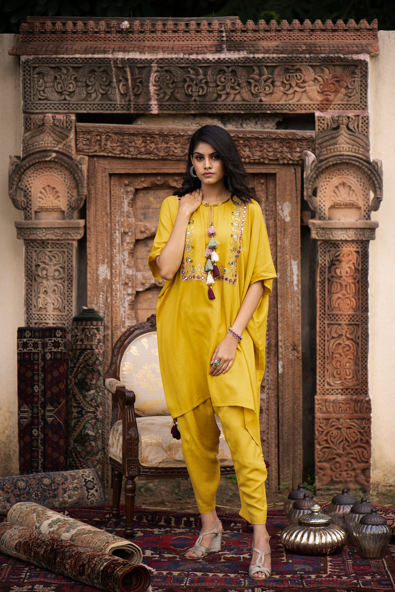 Jashn Kaftan Suit Set