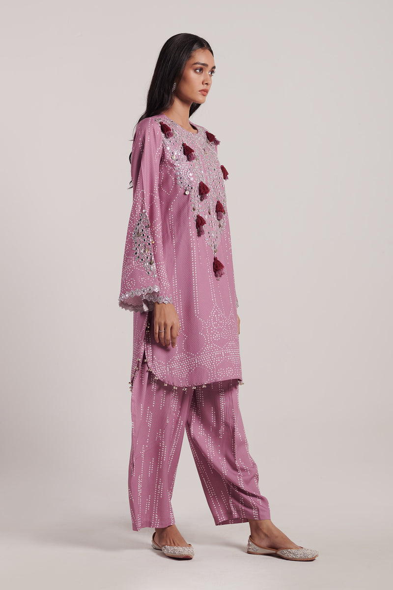 Rang Amaizi Kashmiri Kurta Set